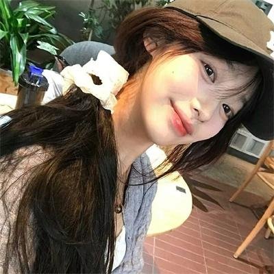 女猫